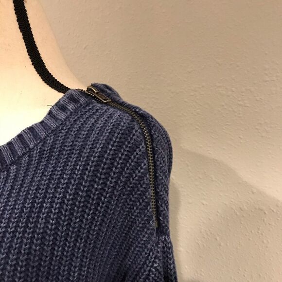 Maurices denim color Long sleeve asymmetrical sweater - Picture 3 of 10